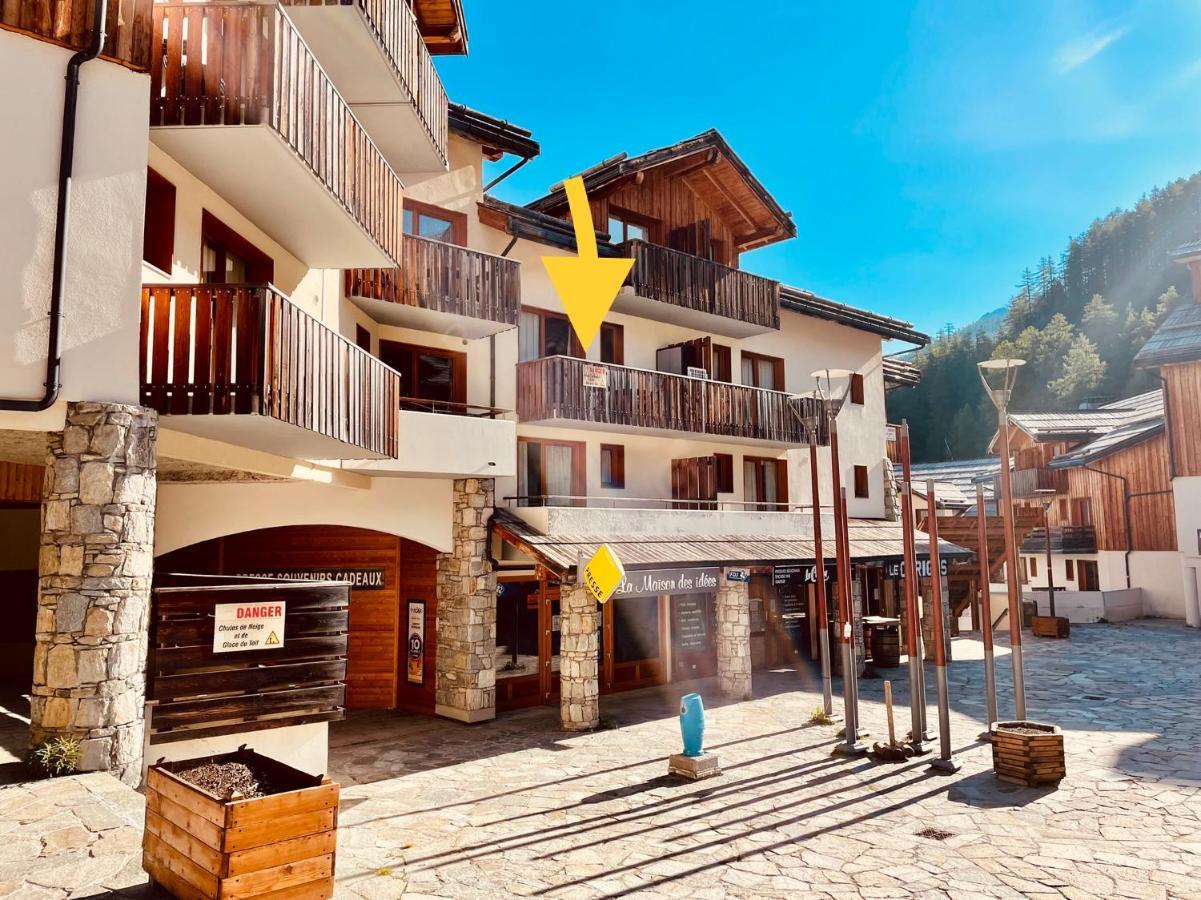 Les Orres 6 Places Coeur De Station Avec Piscine Luaran gambar